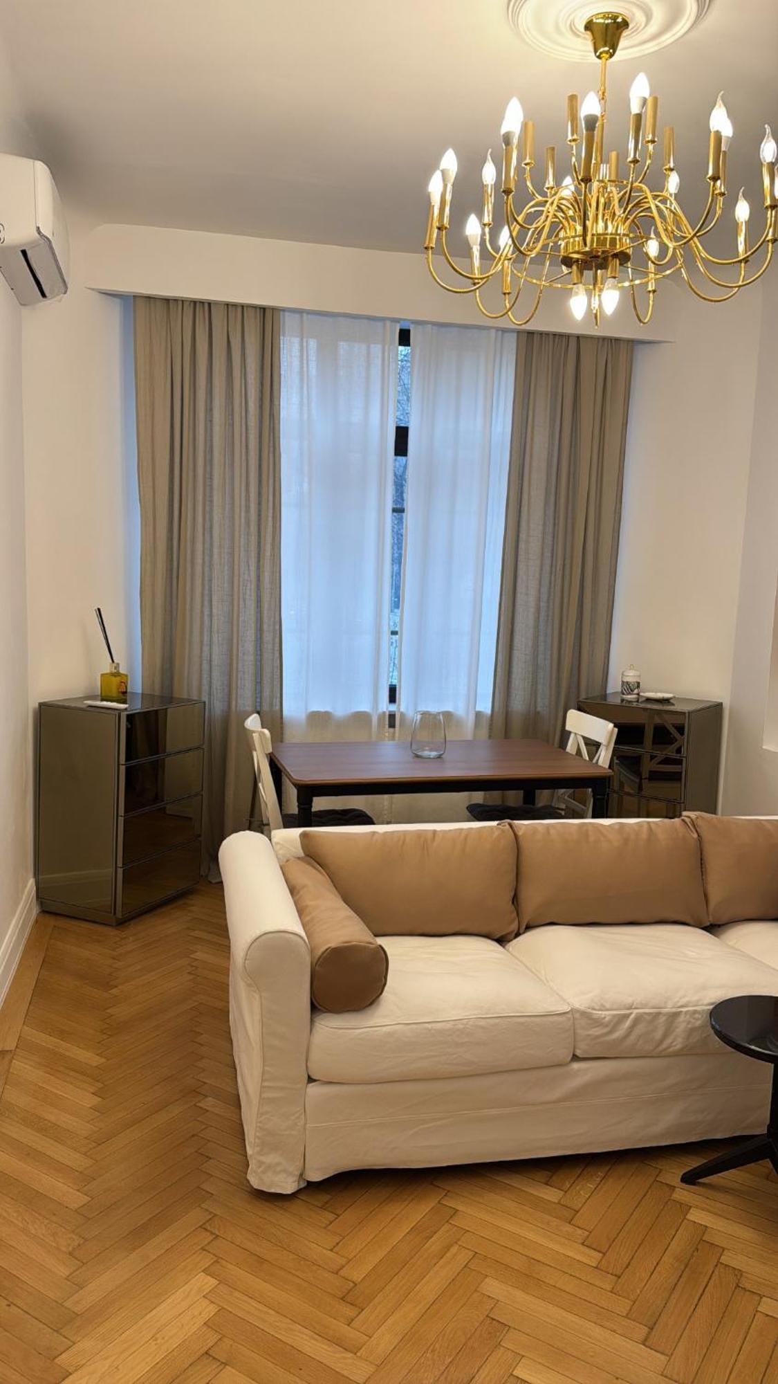 Brand New City Center -115Sq Bucureşti